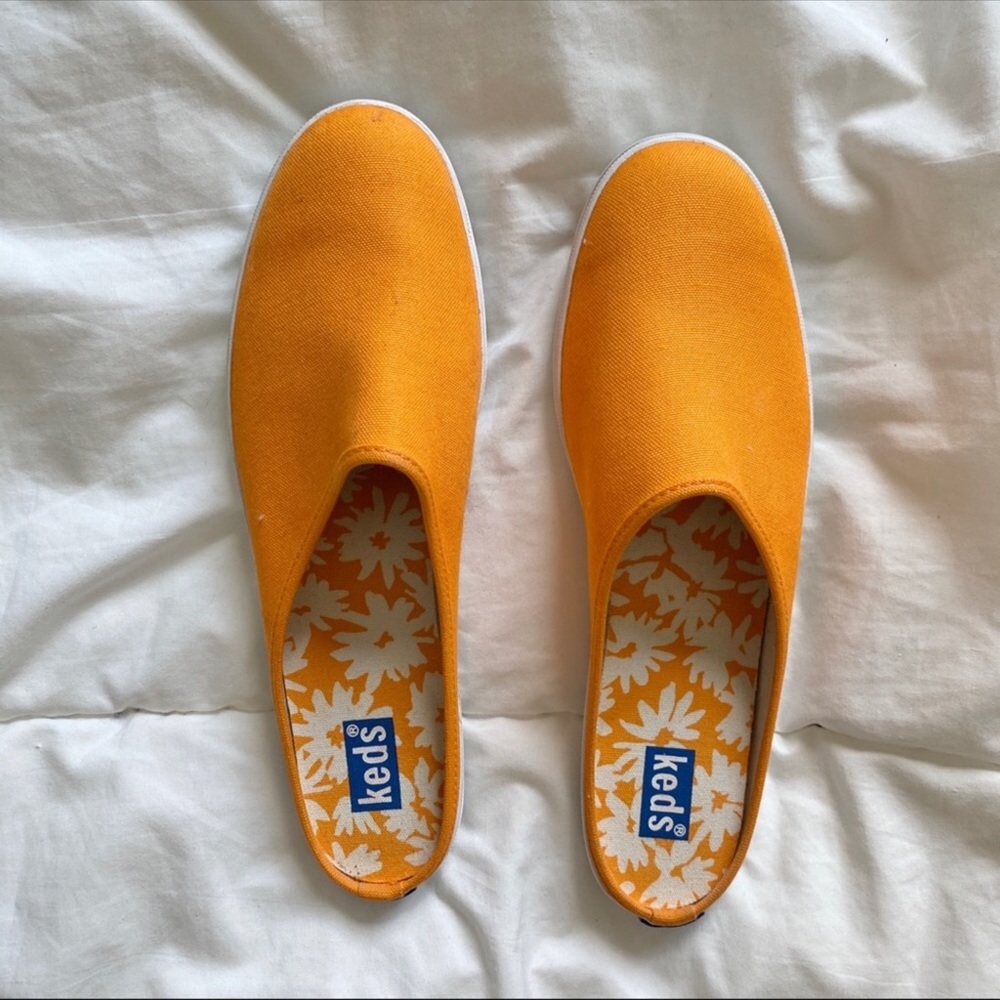 Slip-On Keds Orange Size 8 NWOT